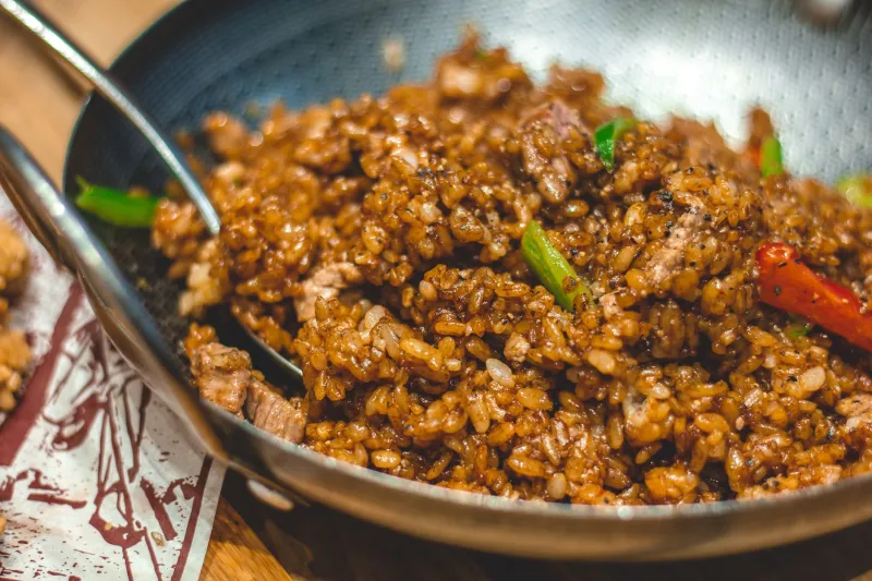 The Hong Kong Sauce Formula That Builds Umami in Layers — No Cream, No Butter Required
