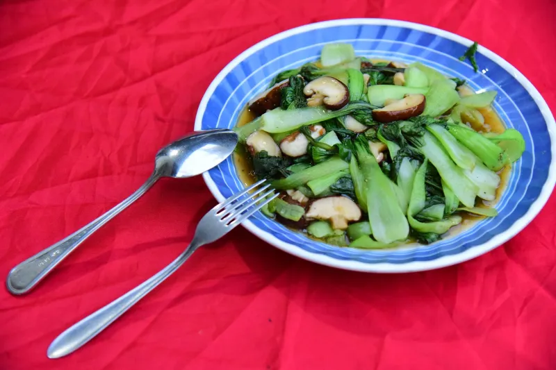 Vegetable-First Dinners, Hong Kong Style: Why Making Produce the Star Actually Works